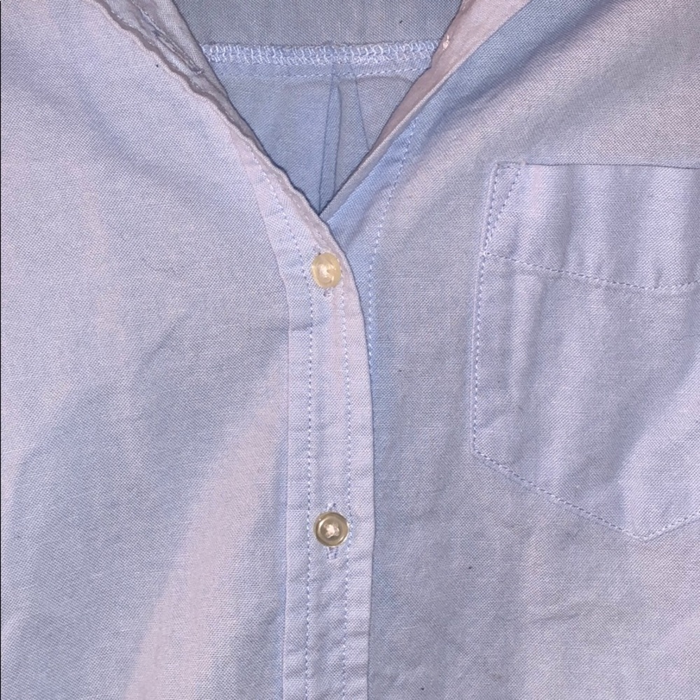 Button up - Picture 2 of 6
